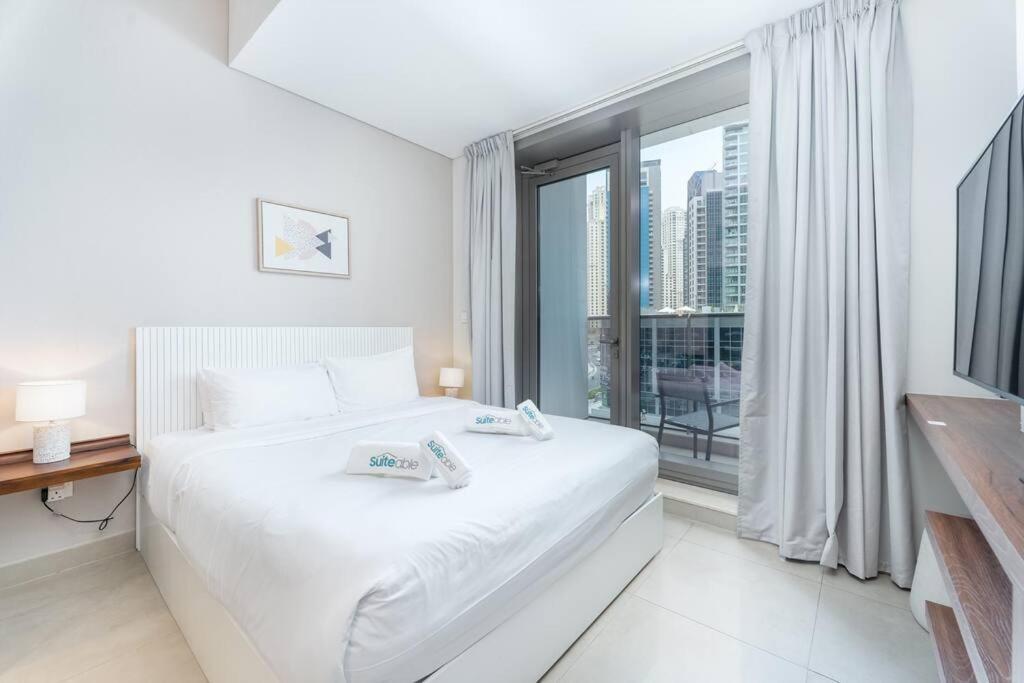 Cozy Studio In Sparkle Tower Jbr By Suiteable Дубай Екстериор снимка